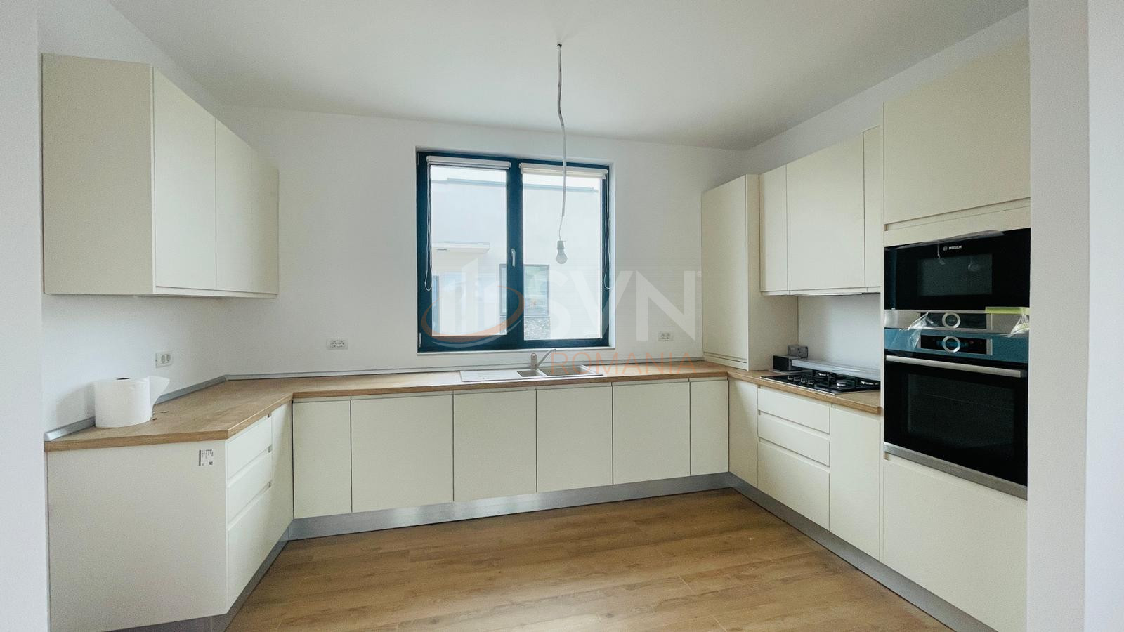 Casa, 4 camere Ilfov/Corbeanca