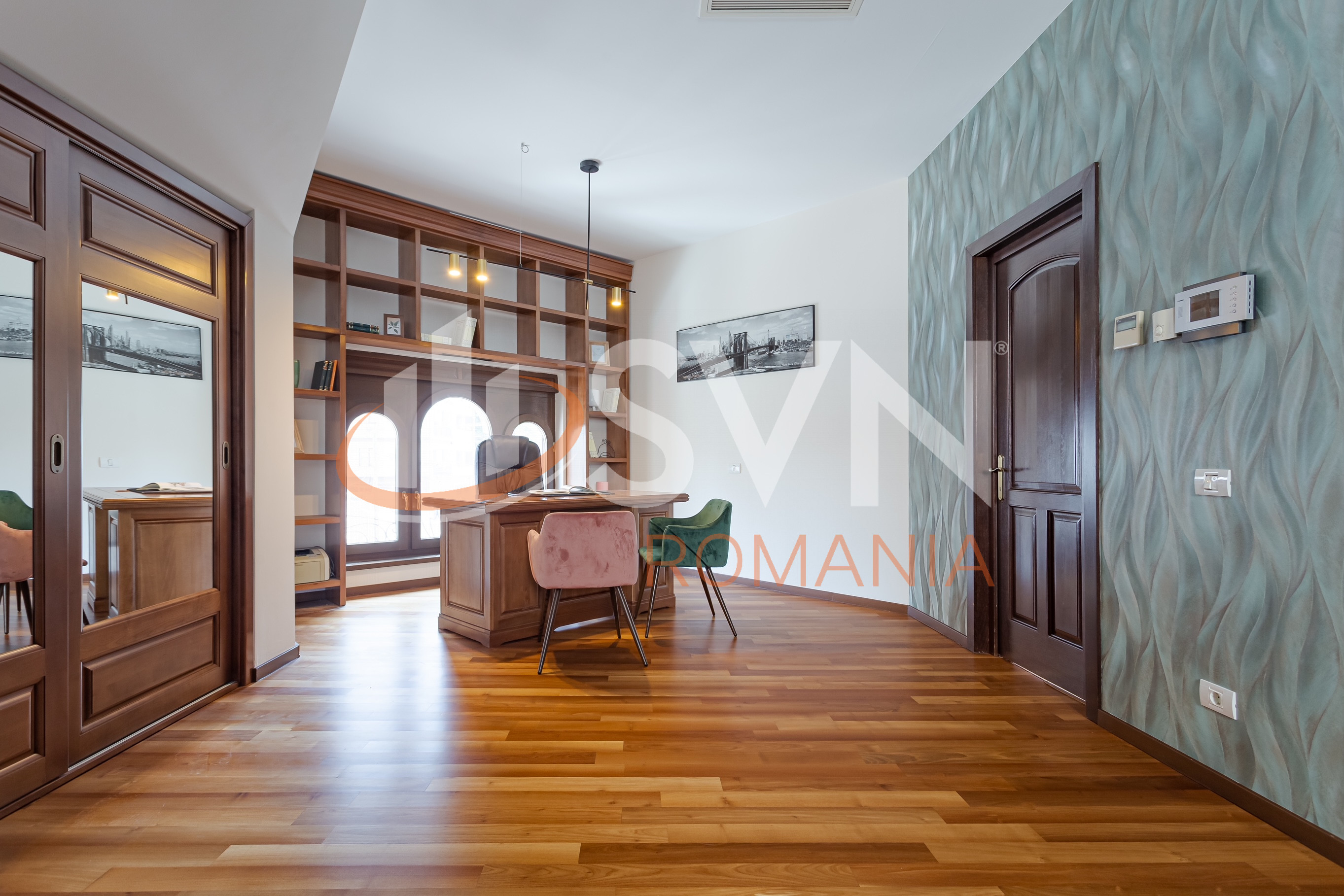 Casa, 4 camere Bucuresti/Piata Victoriei