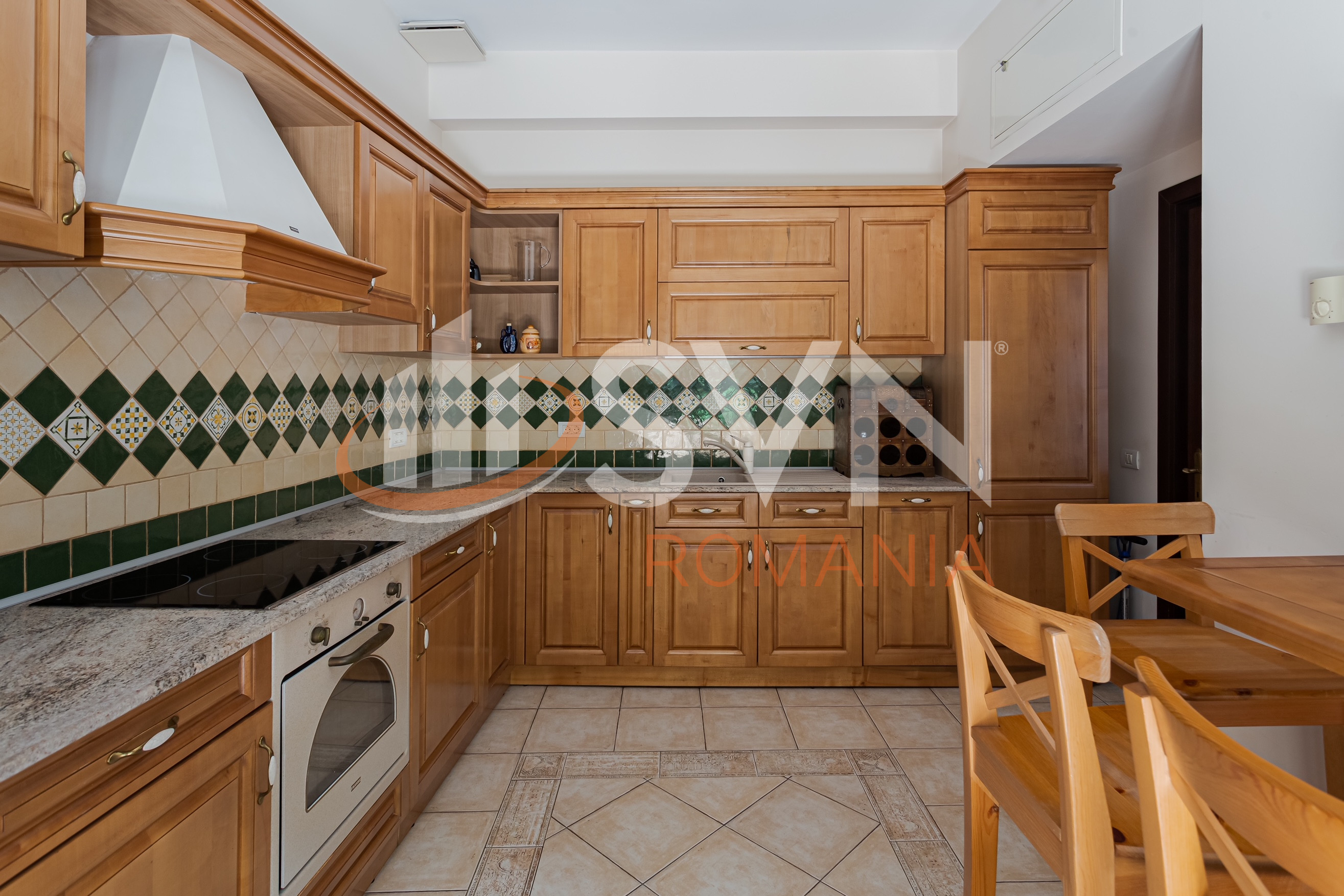 Casa, 4 camere Bucuresti/Piata Victoriei