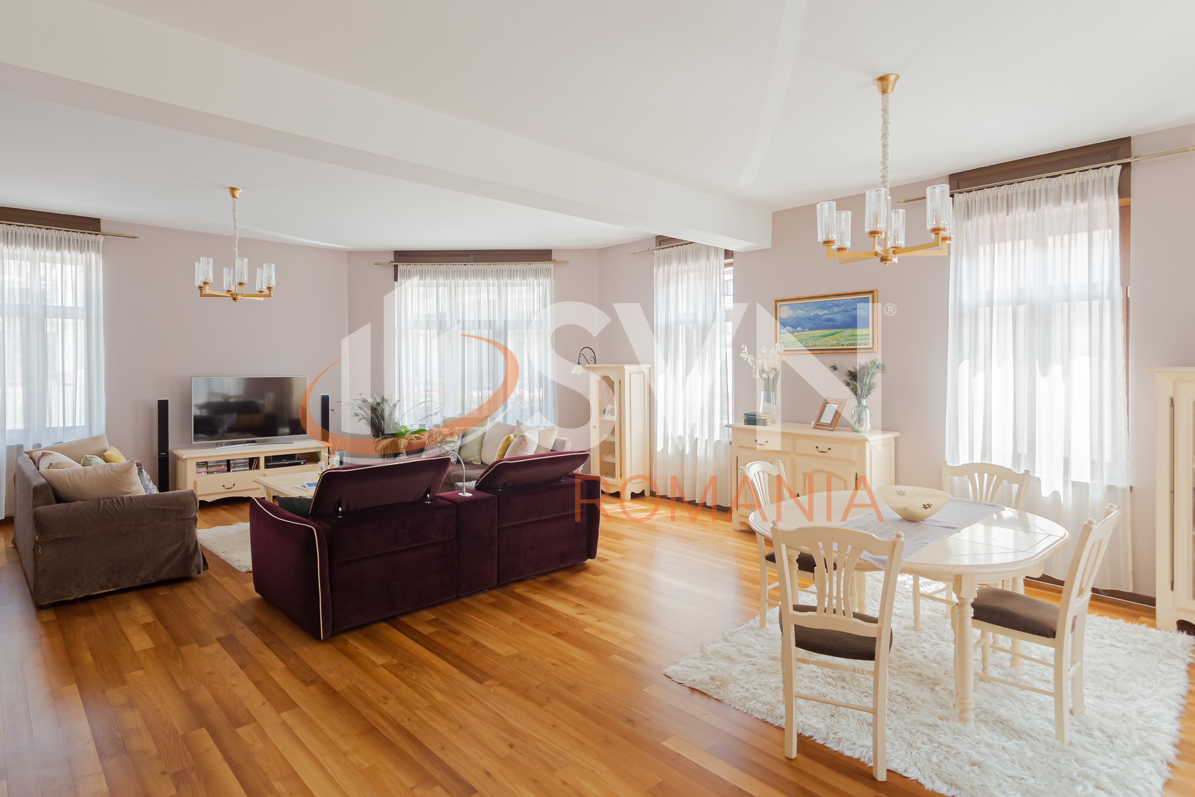 Casa, 4 camere Bucuresti/Piata Victoriei