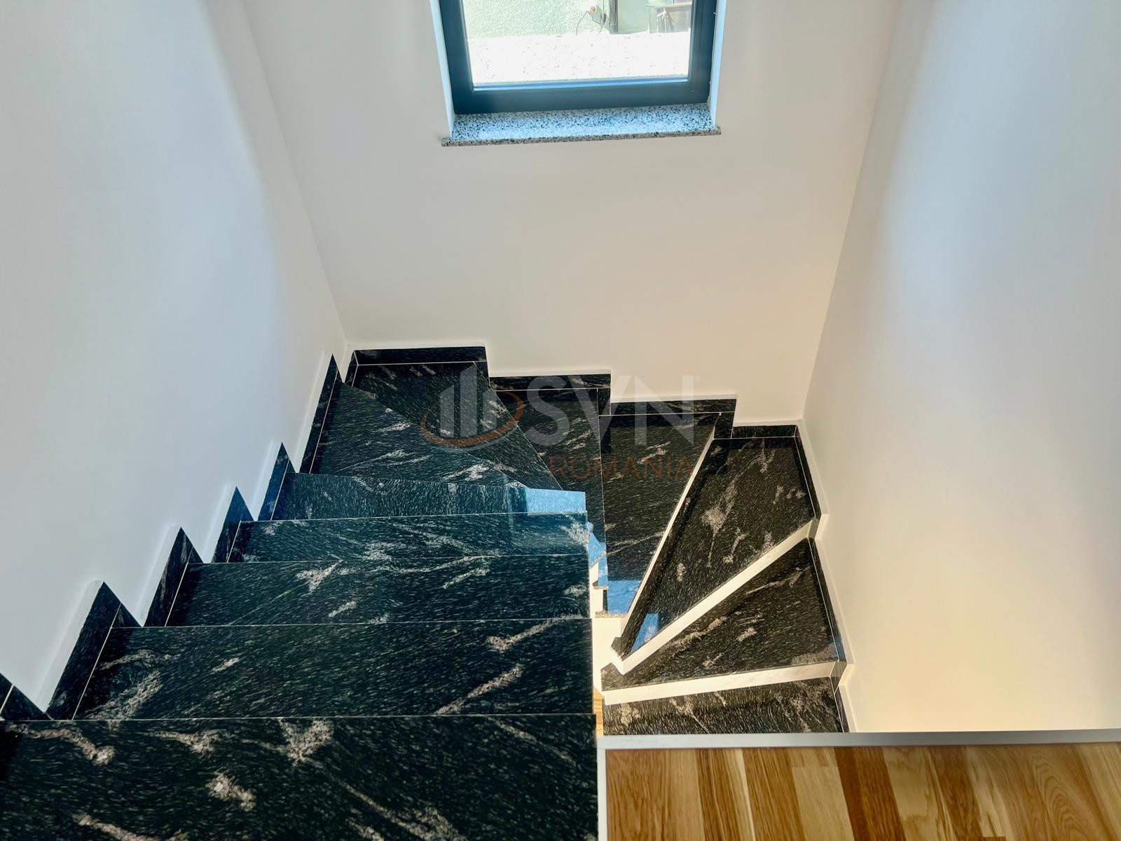 Casa, 4 camere Bucuresti/Bucurestii Noi