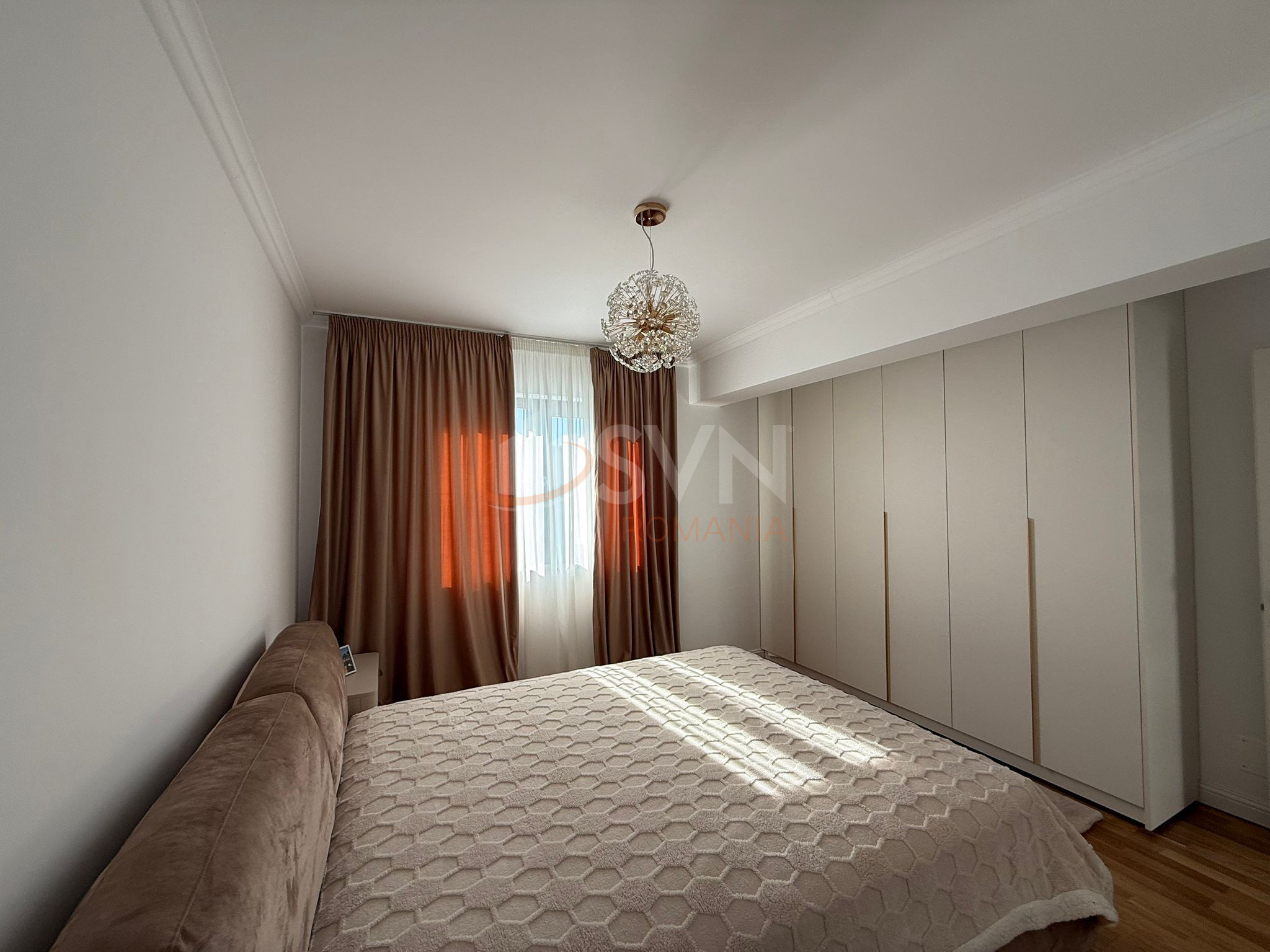 Casa, 4 camere Bucuresti/Bucurestii Noi