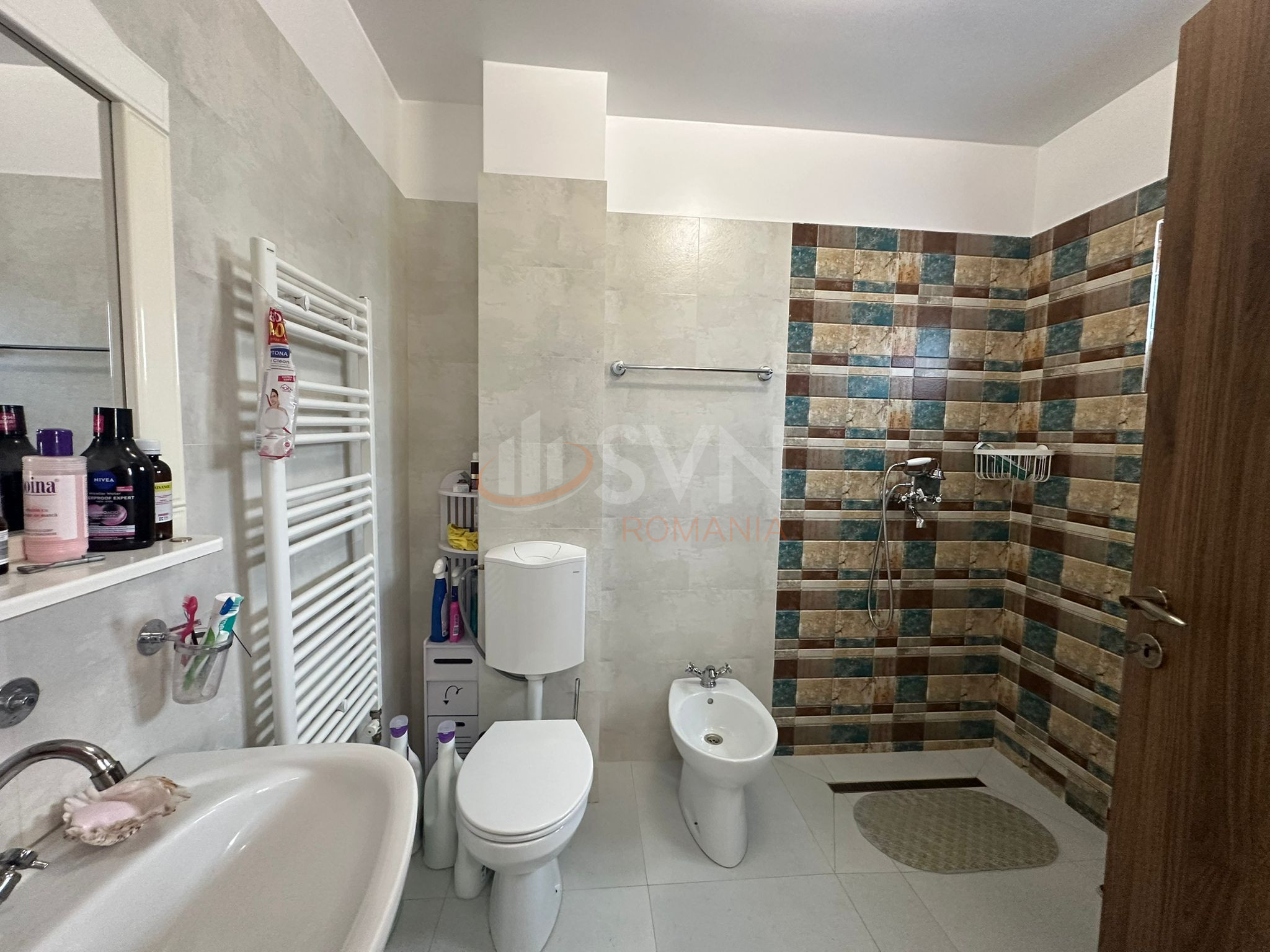 Casa, 4 camere Bucuresti/Sisesti