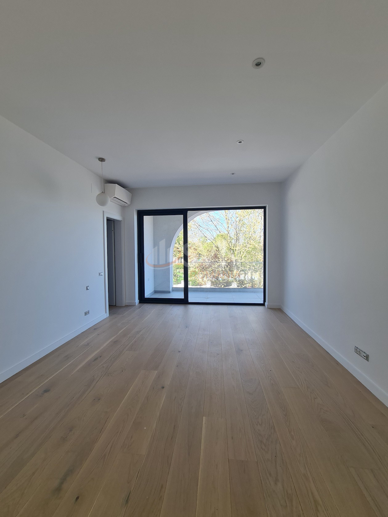 Casa, 4 camere Ilfov/Corbeanca