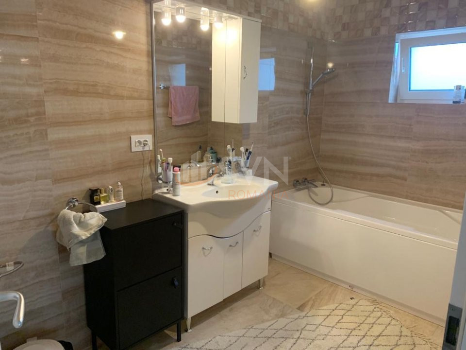 Casa, 4 camere Bucuresti/Baneasa