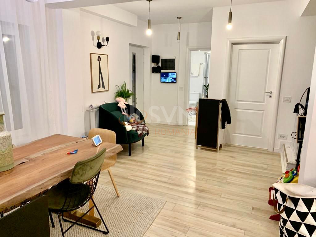 Casa, 4 camere Bucuresti/Baneasa