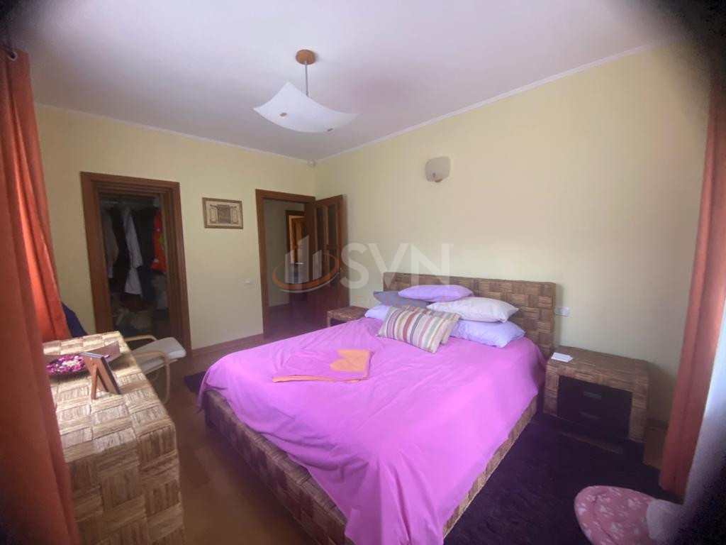 Casa, 4 camere Caras-severin/Centru