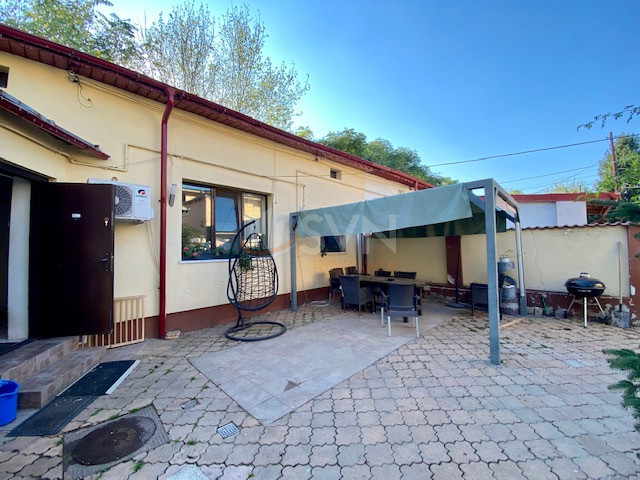 Casa, 4 camere Bucuresti/Domenii