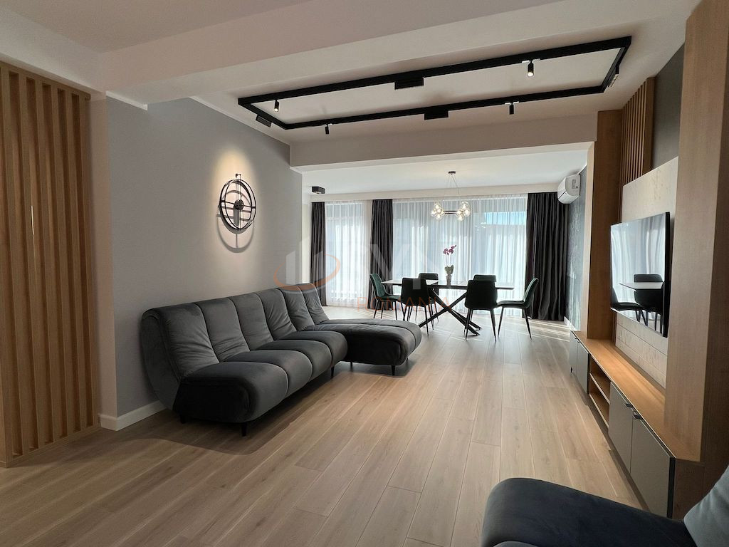 Casa, 4 camere Bucuresti/Pipera