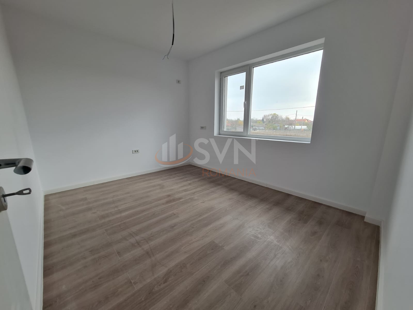 Casa, 4 camere Dambovita/Centru