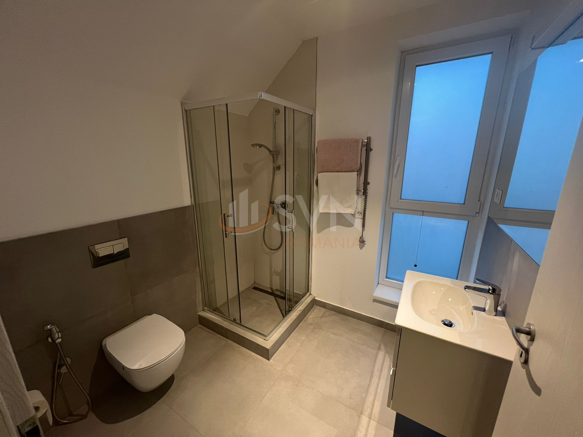 Casa, 4 camere Ilfov/Voluntari