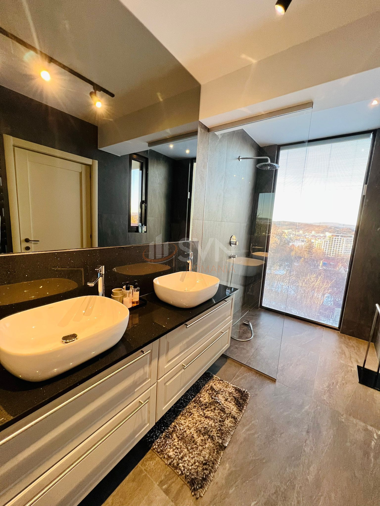 Casa, 4 camere Cluj/Centru