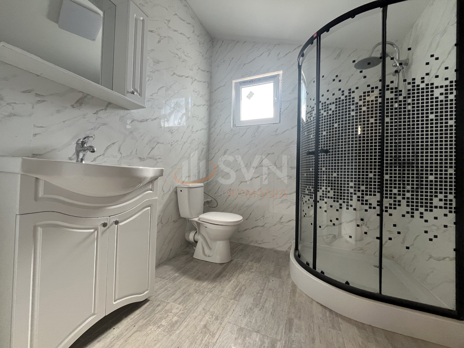 Casa, 4 camere Dambovita/Centru