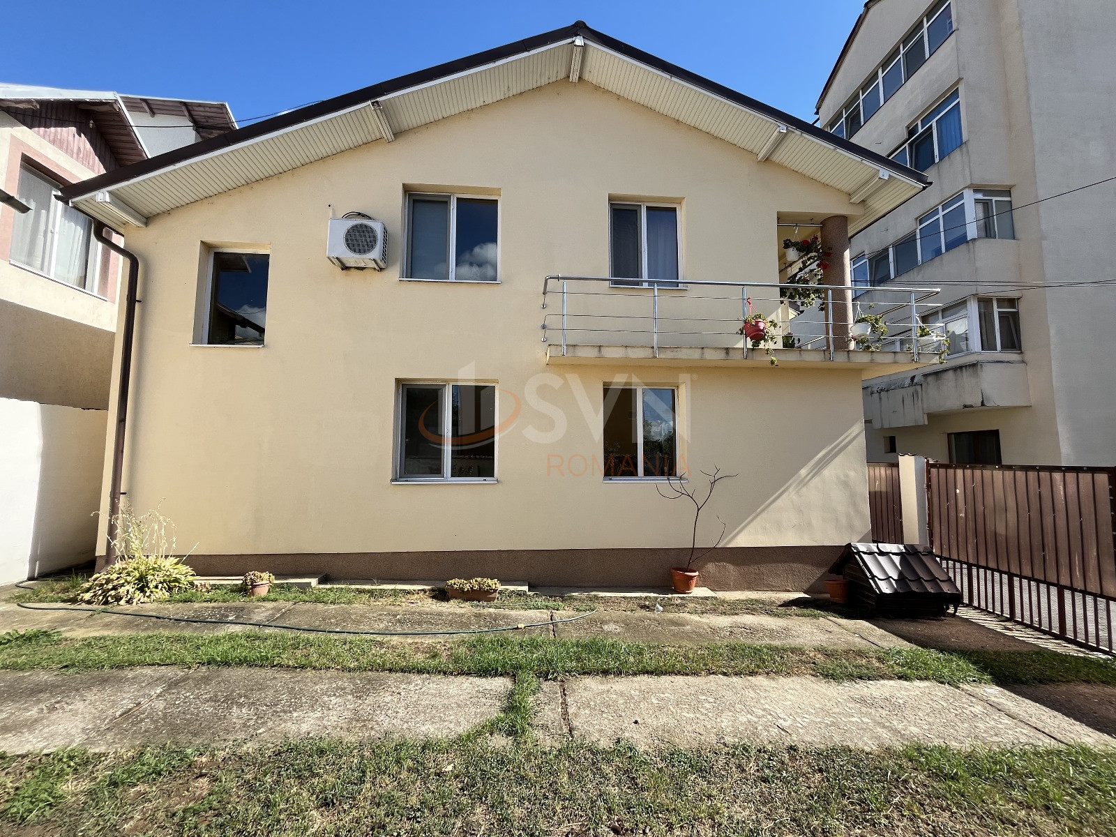 Casa, 4 camere Dambovita/Centru