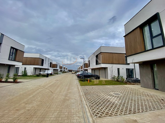 Casa, 4 camere Ilfov/Corbeanca