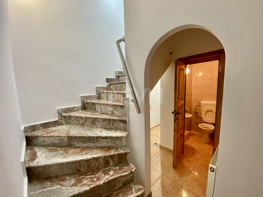 Casa, 4 camere Bucuresti/Piata Romana