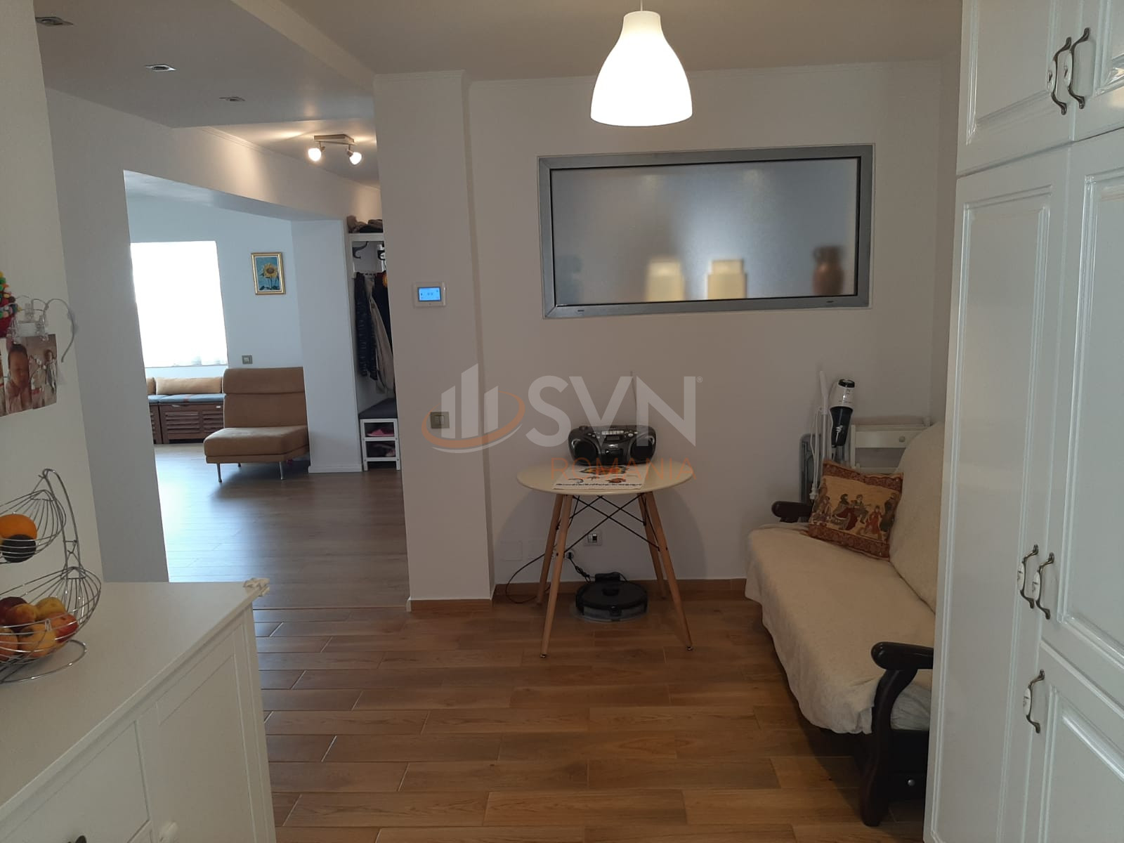 Casa, 4 camere Bucuresti/Domenii