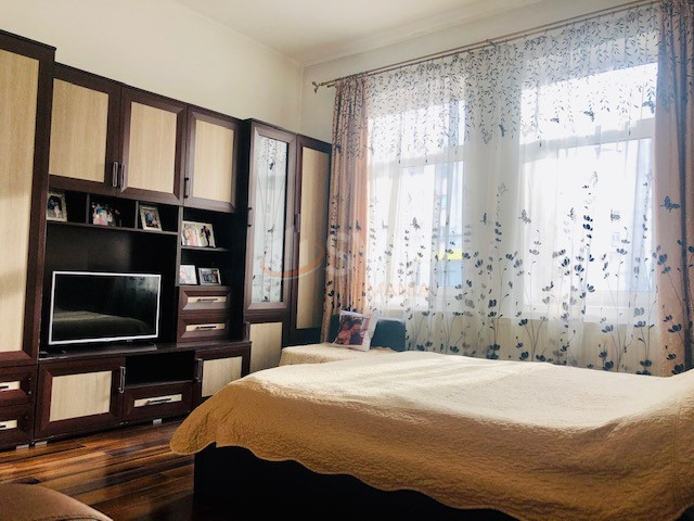 Casa, 4 camere Bucuresti/Decebal