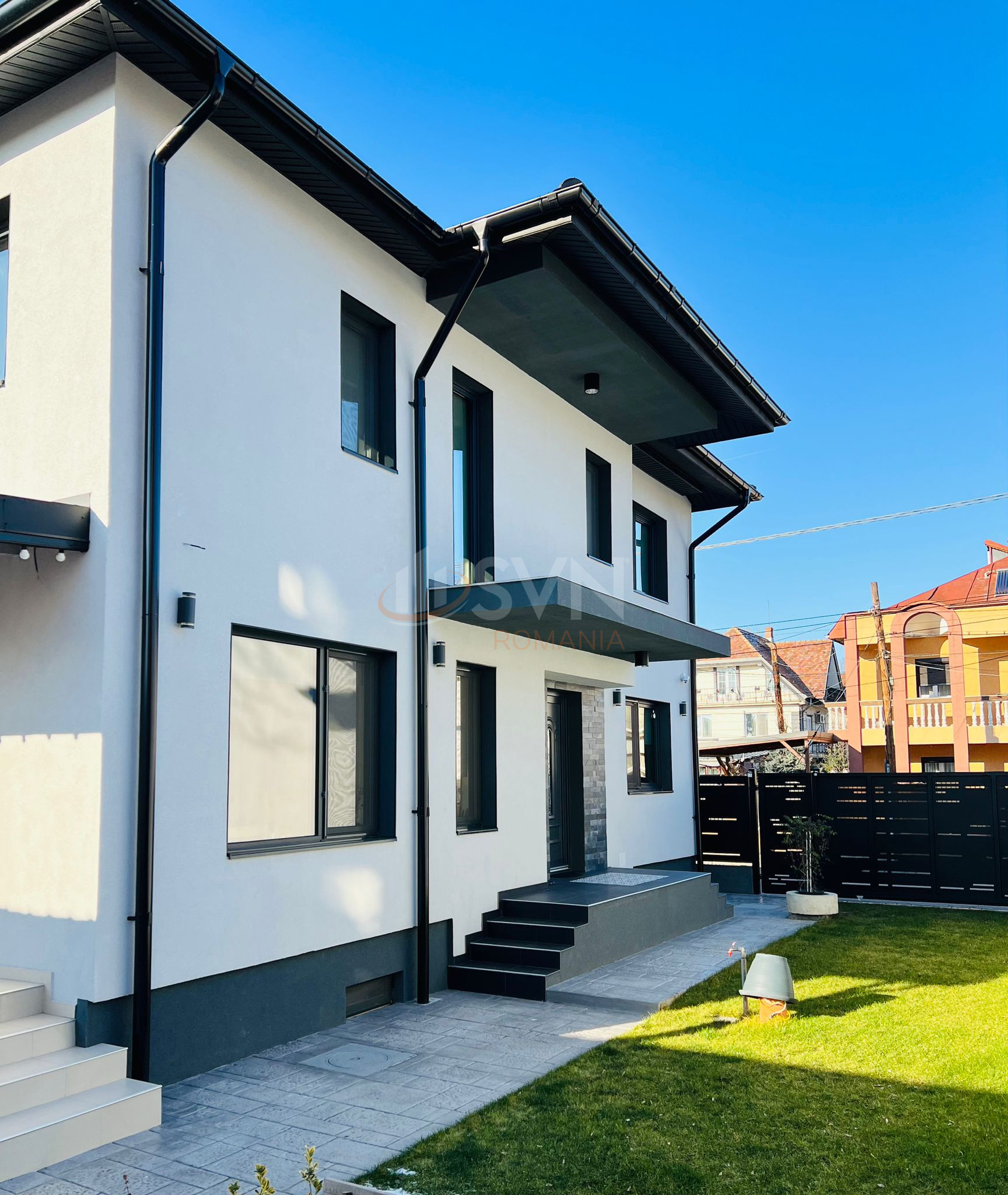 Casa, 4 camere Bucuresti/Eroii Revolutiei