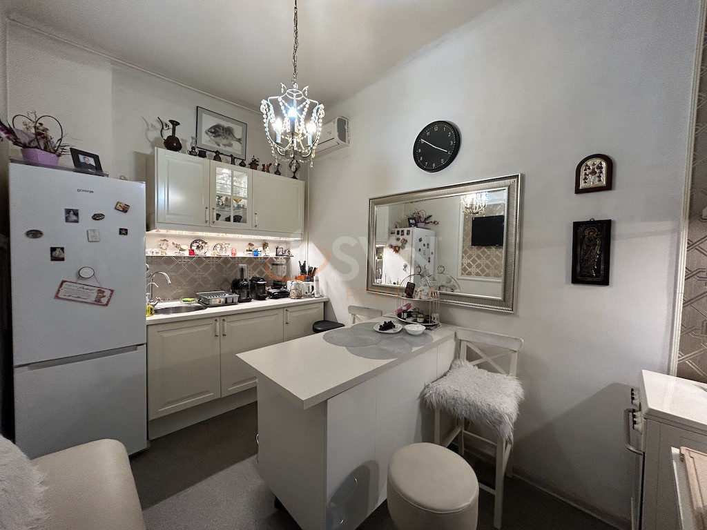 Casa, 4 camere Bucuresti/Calea Plevnei