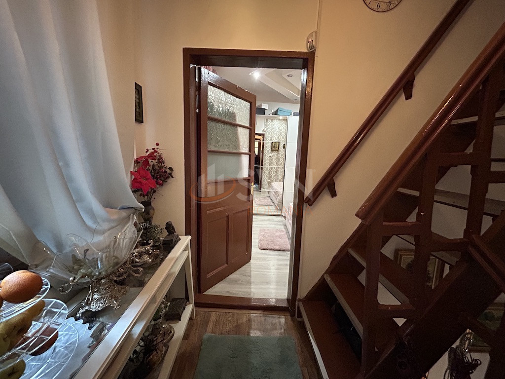 Casa, 4 camere Bucuresti/Calea Plevnei