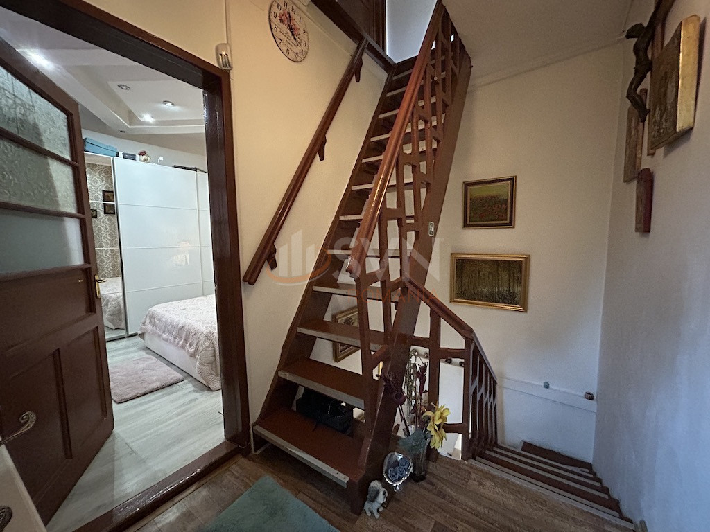 Casa, 4 camere Bucuresti/Calea Plevnei