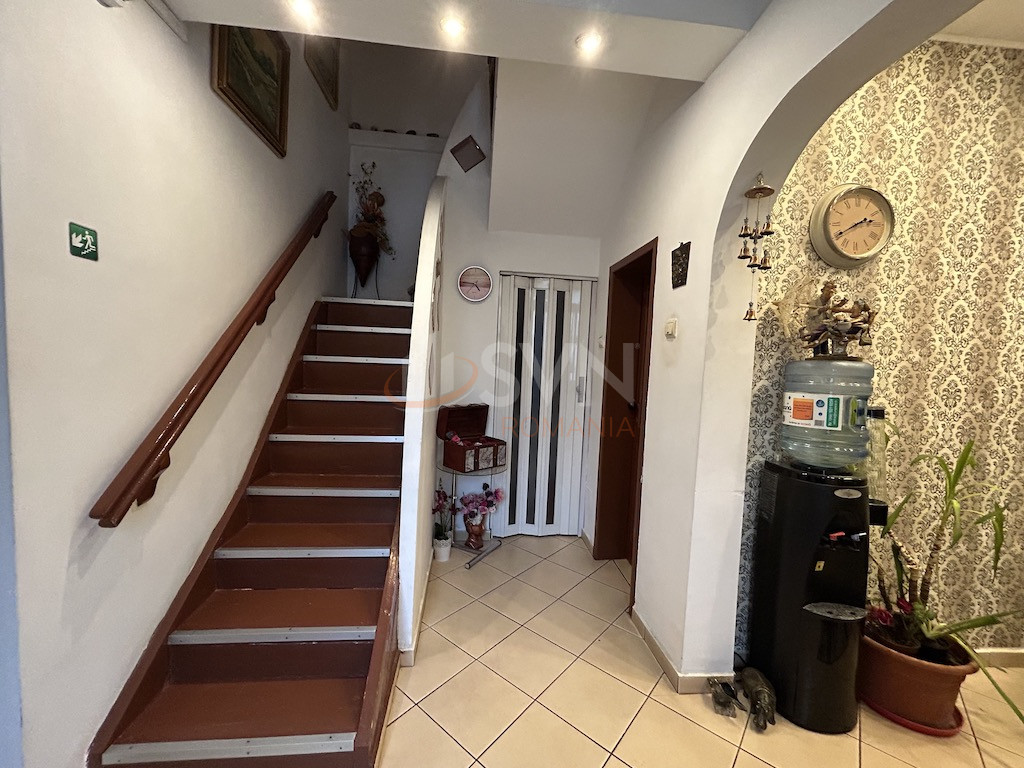 Casa, 4 camere Bucuresti/Calea Plevnei