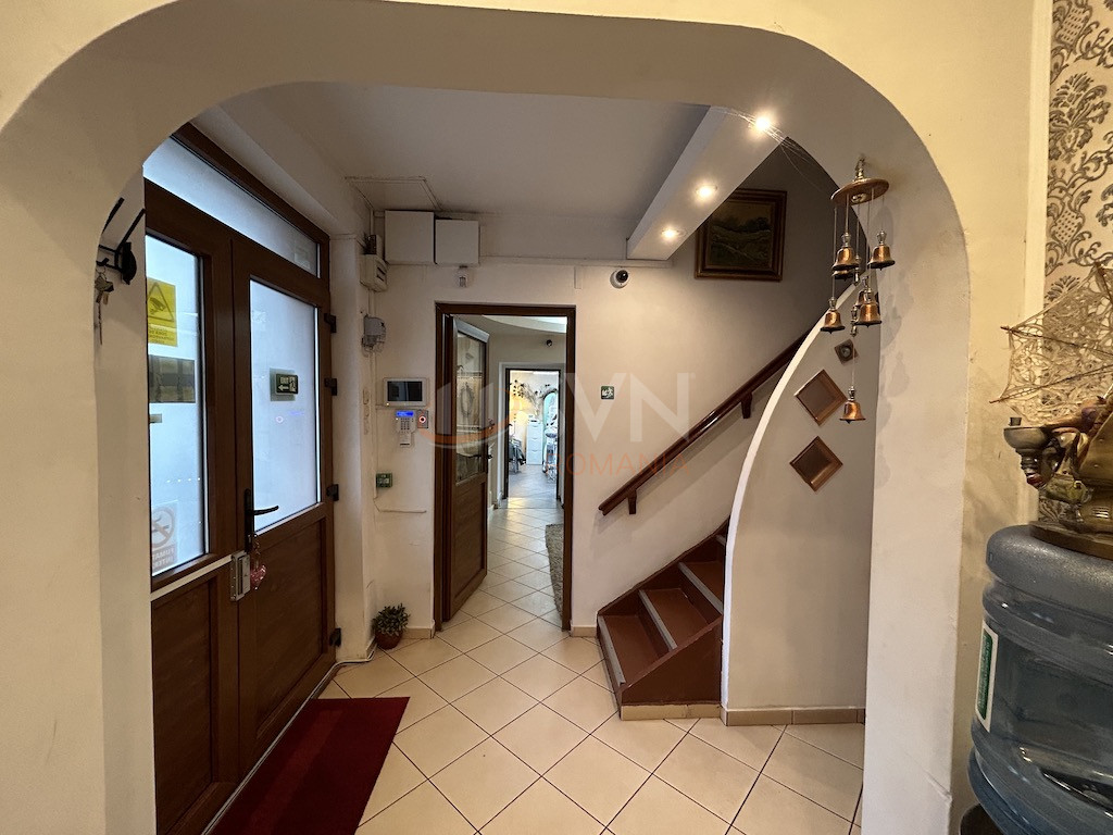 Casa, 4 camere Bucuresti/Calea Plevnei