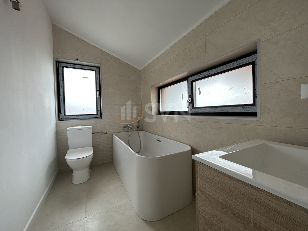 Casa, 4 camere Prahova/Centru