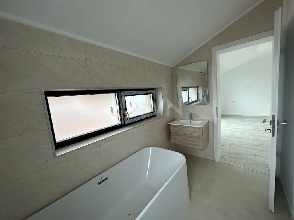 Casa, 4 camere Prahova/Centru