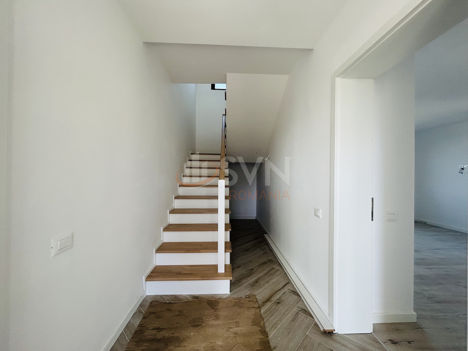 Casa, 4 camere Prahova/Centru