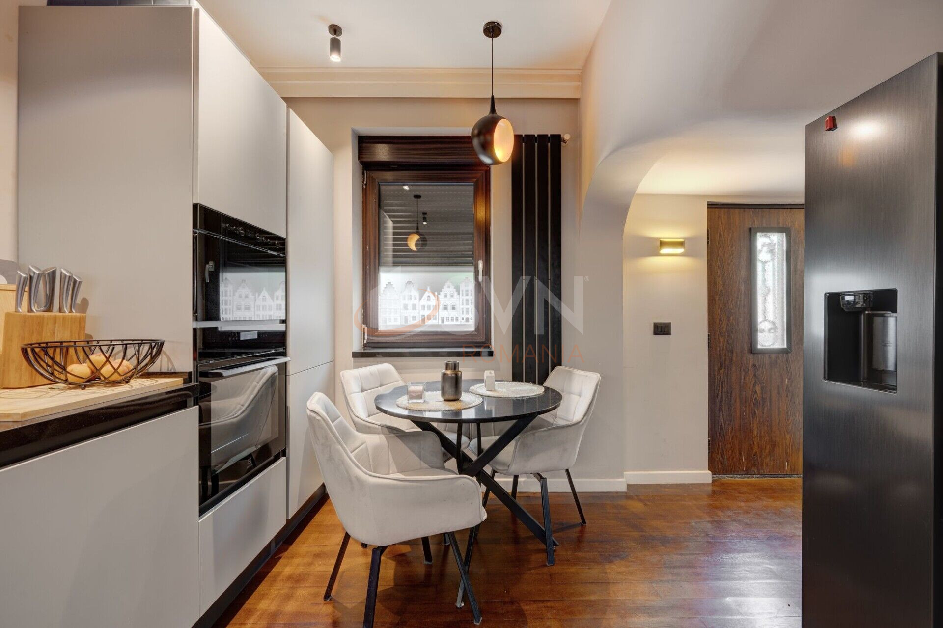 Casa, 4 camere Bucuresti/Primaverii