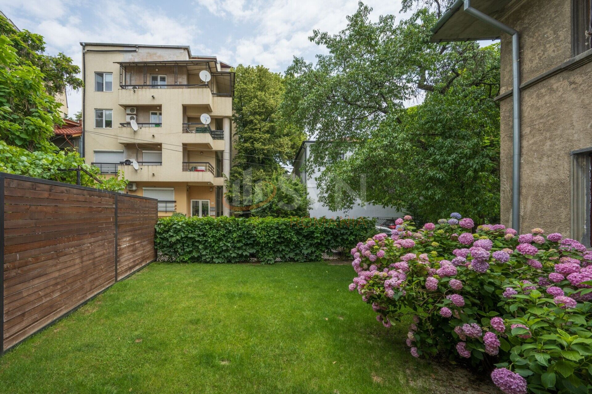 Casa, 4 camere Bucuresti/Primaverii