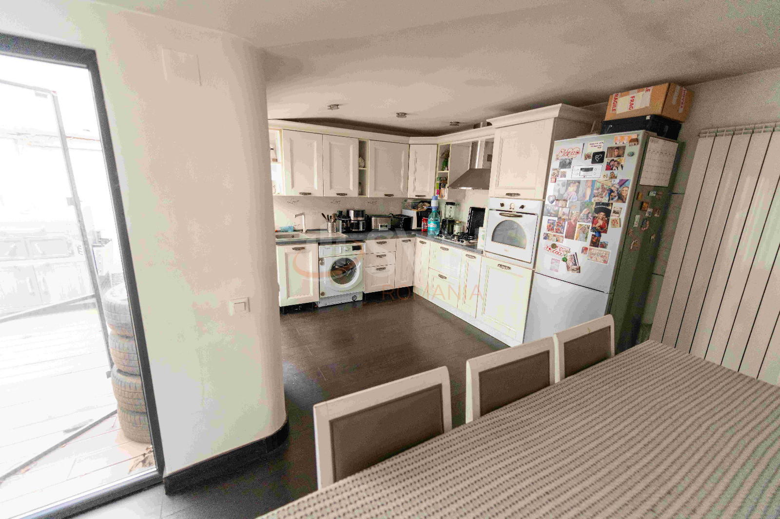 Casa, 4 camere Bucuresti/Vatra Luminoasa