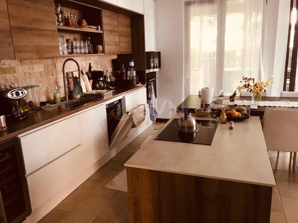 Casa, 4 camere Bucuresti/Pipera