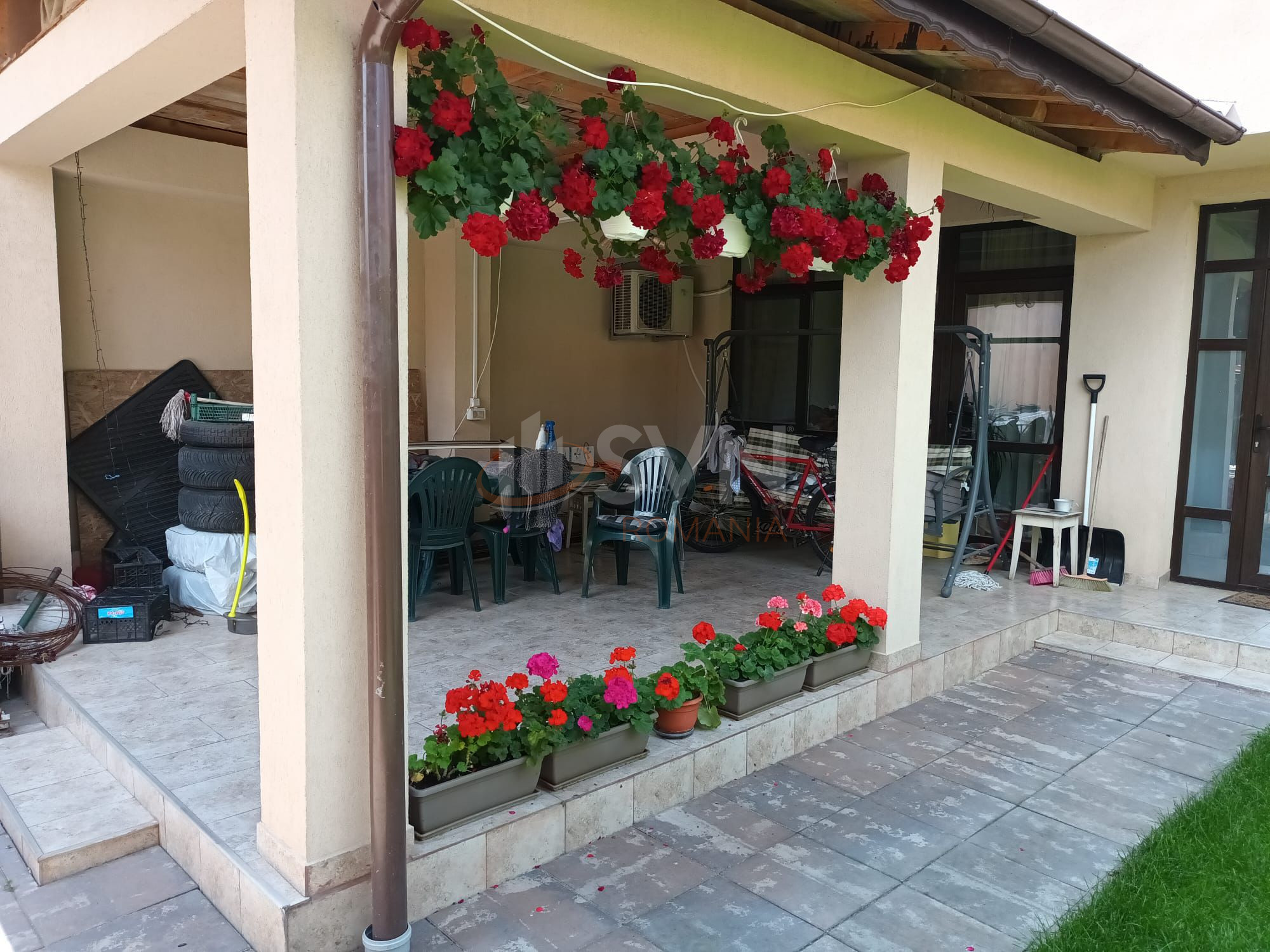 Casa, 4 camere Bucuresti/Giulesti