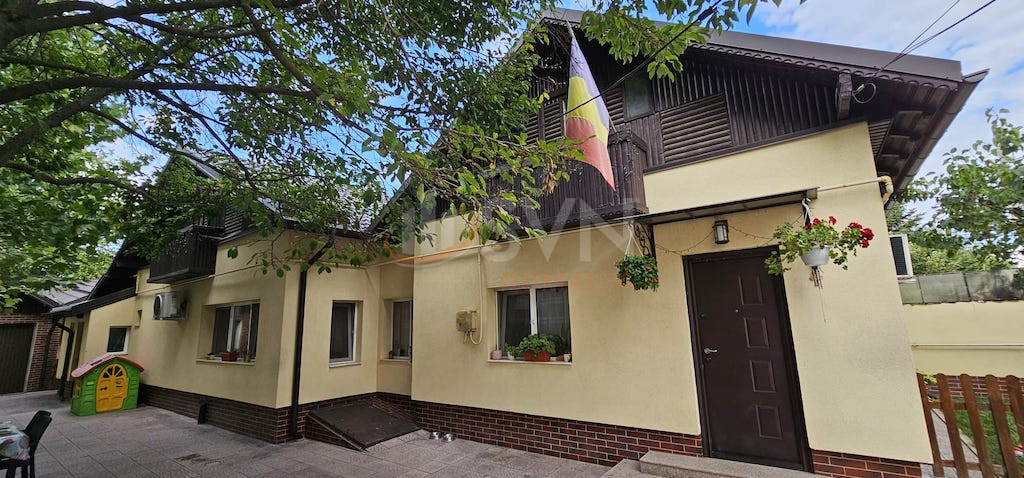 Casa, 4 camere Bucuresti/Bucurestii Noi