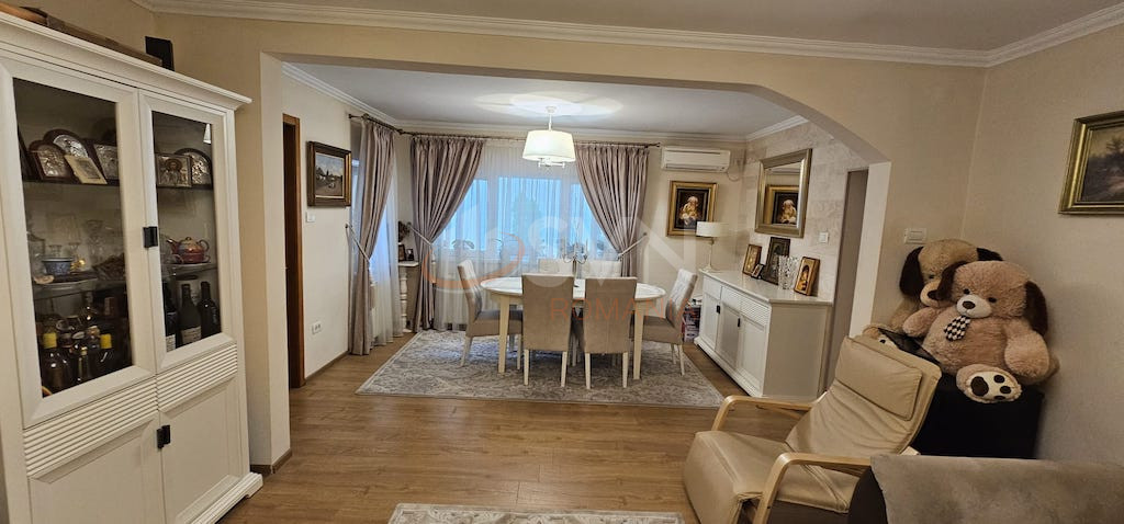 Casa, 4 camere Bucuresti/Bucurestii Noi