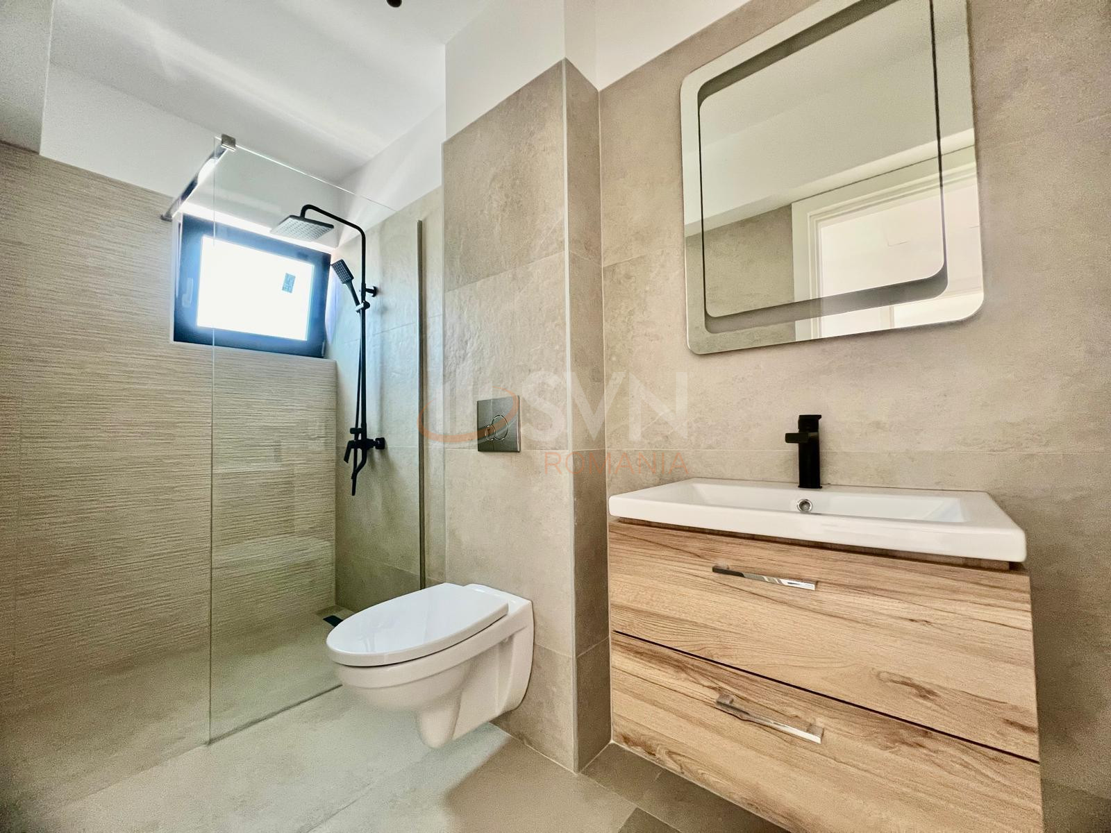 Casa, 4 camere Bucuresti/Straulesti