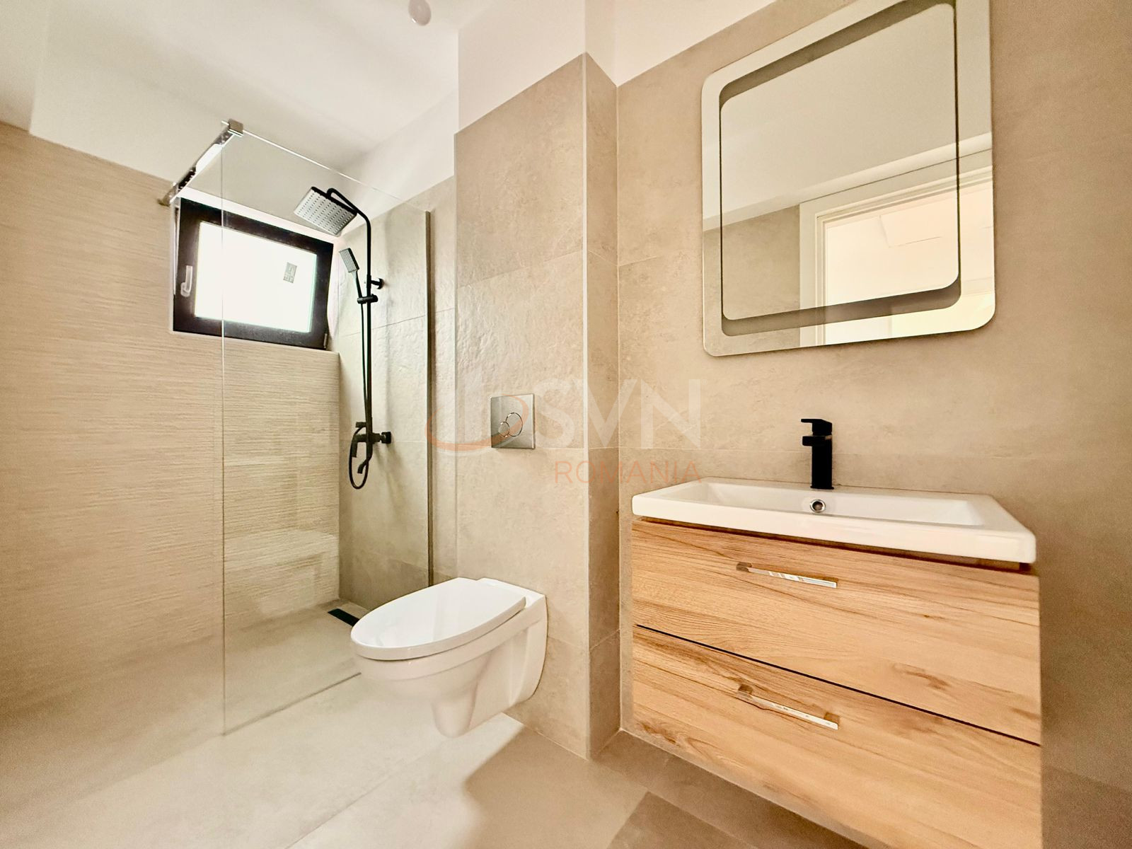 Casa, 4 camere Bucuresti/Straulesti