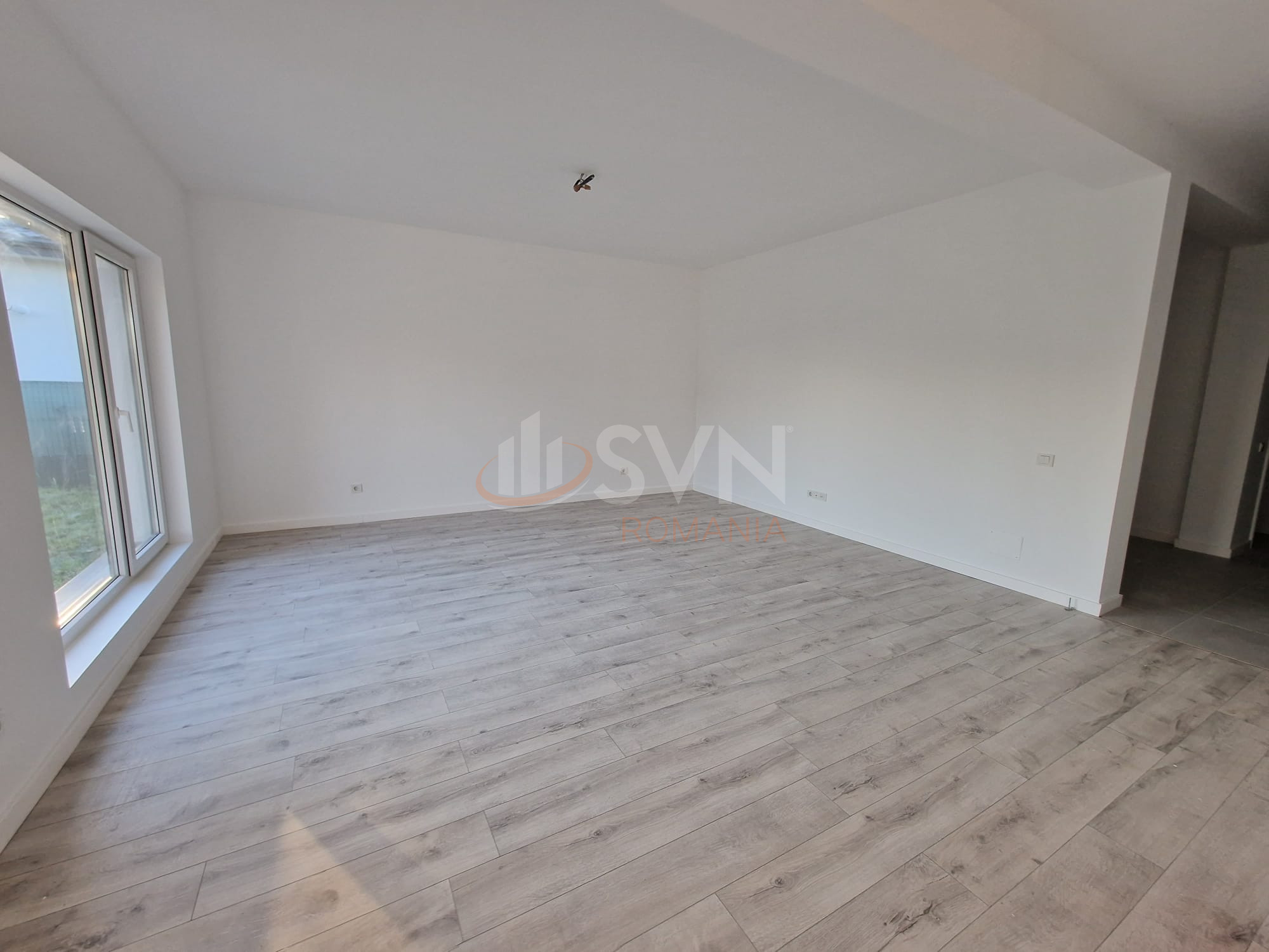 Casa, 4 camere Dambovita/Centru