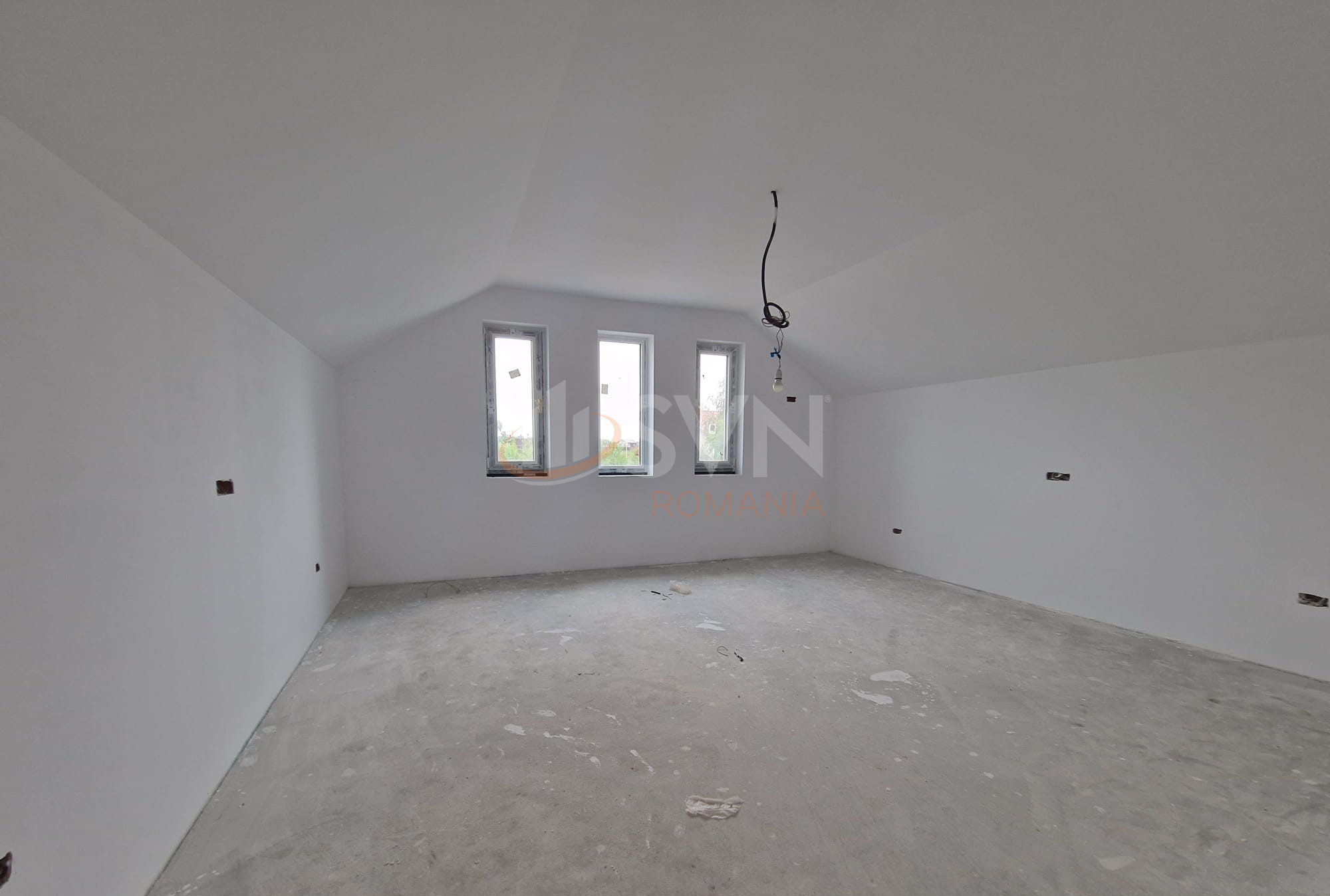 Casa, 4 camere Dambovita/Centru