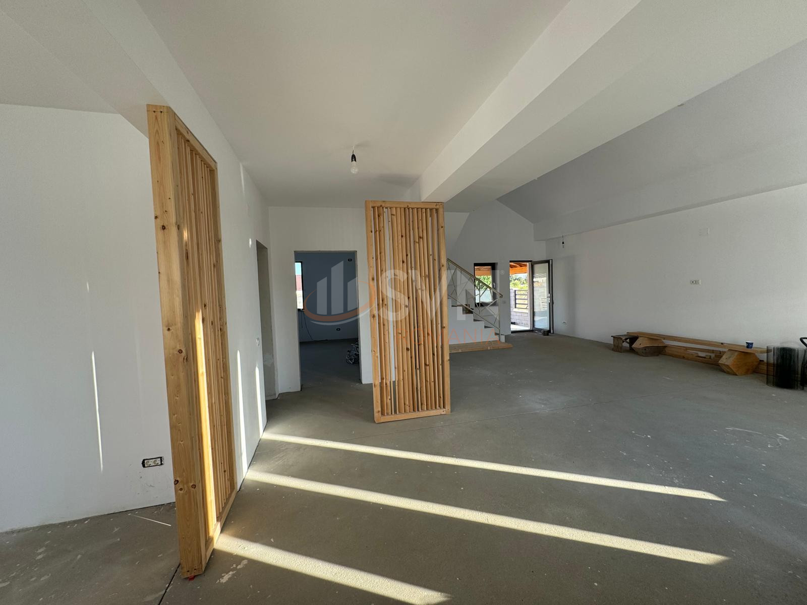 Casa, 4 camere Dambovita/Centru