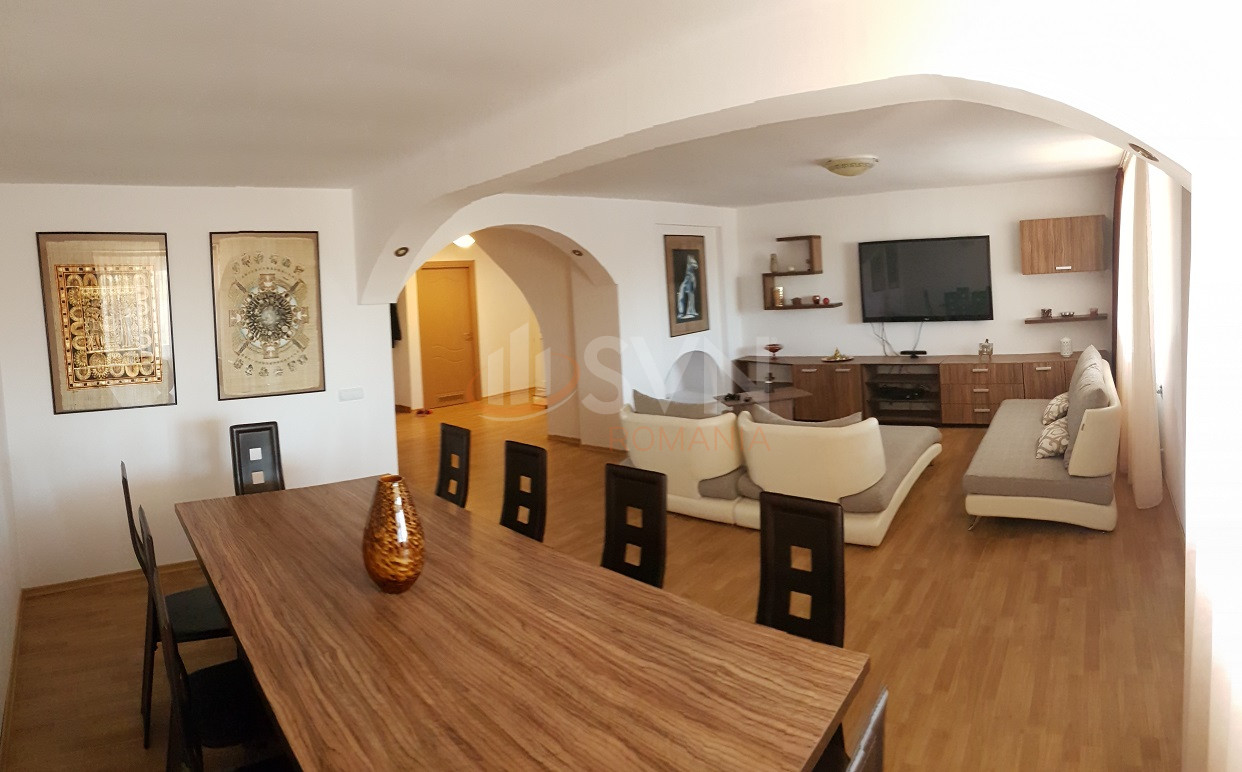 Casa, 4 camere Dambovita/Centru