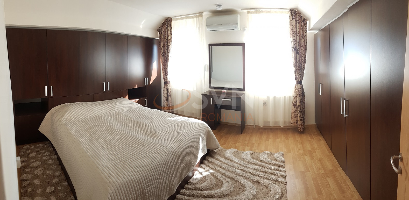 Casa, 4 camere Dambovita/Centru