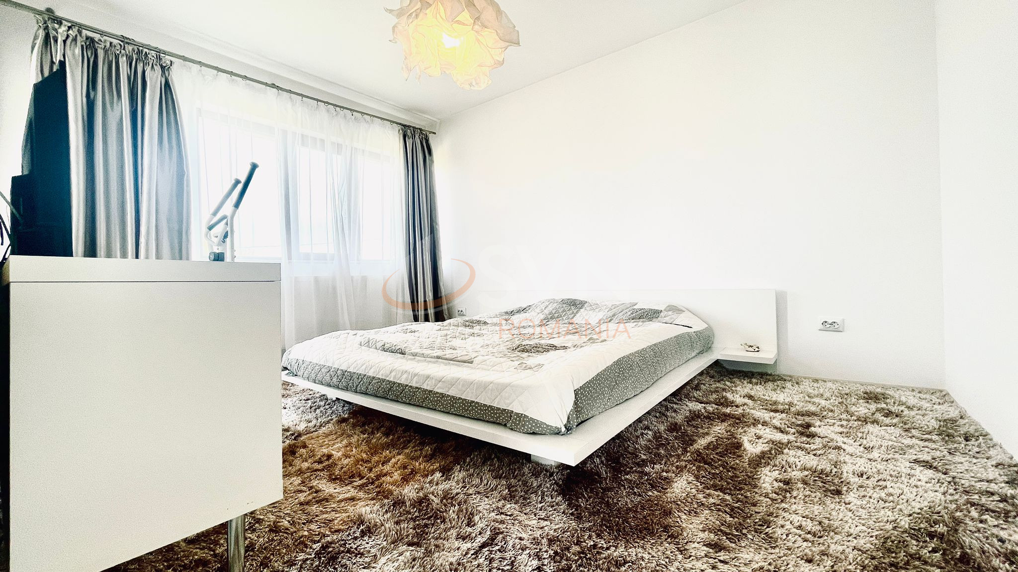 Casa, 4 camere Dambovita/Centru