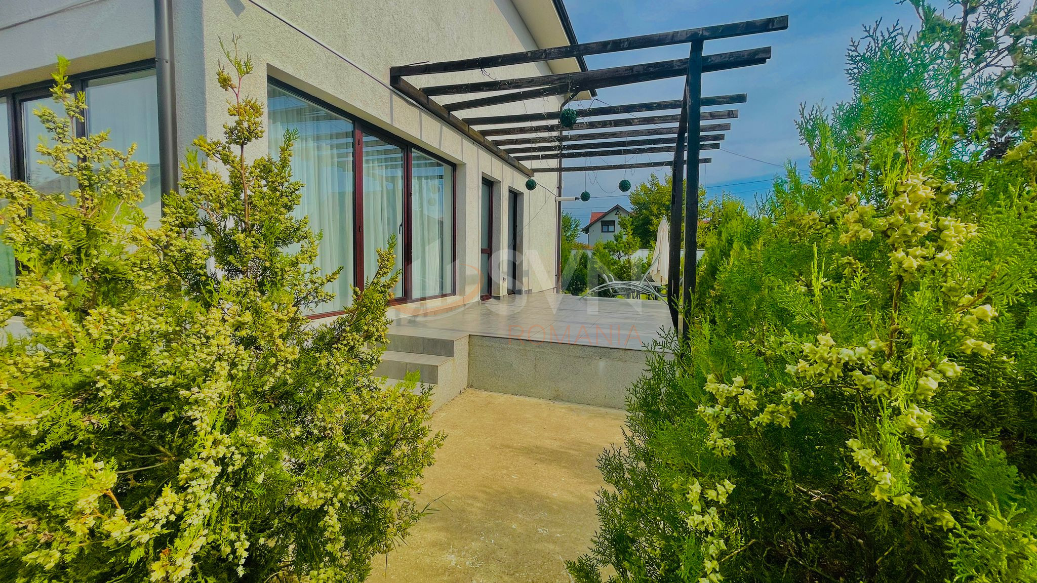 Casa, 4 camere Dambovita/Centru
