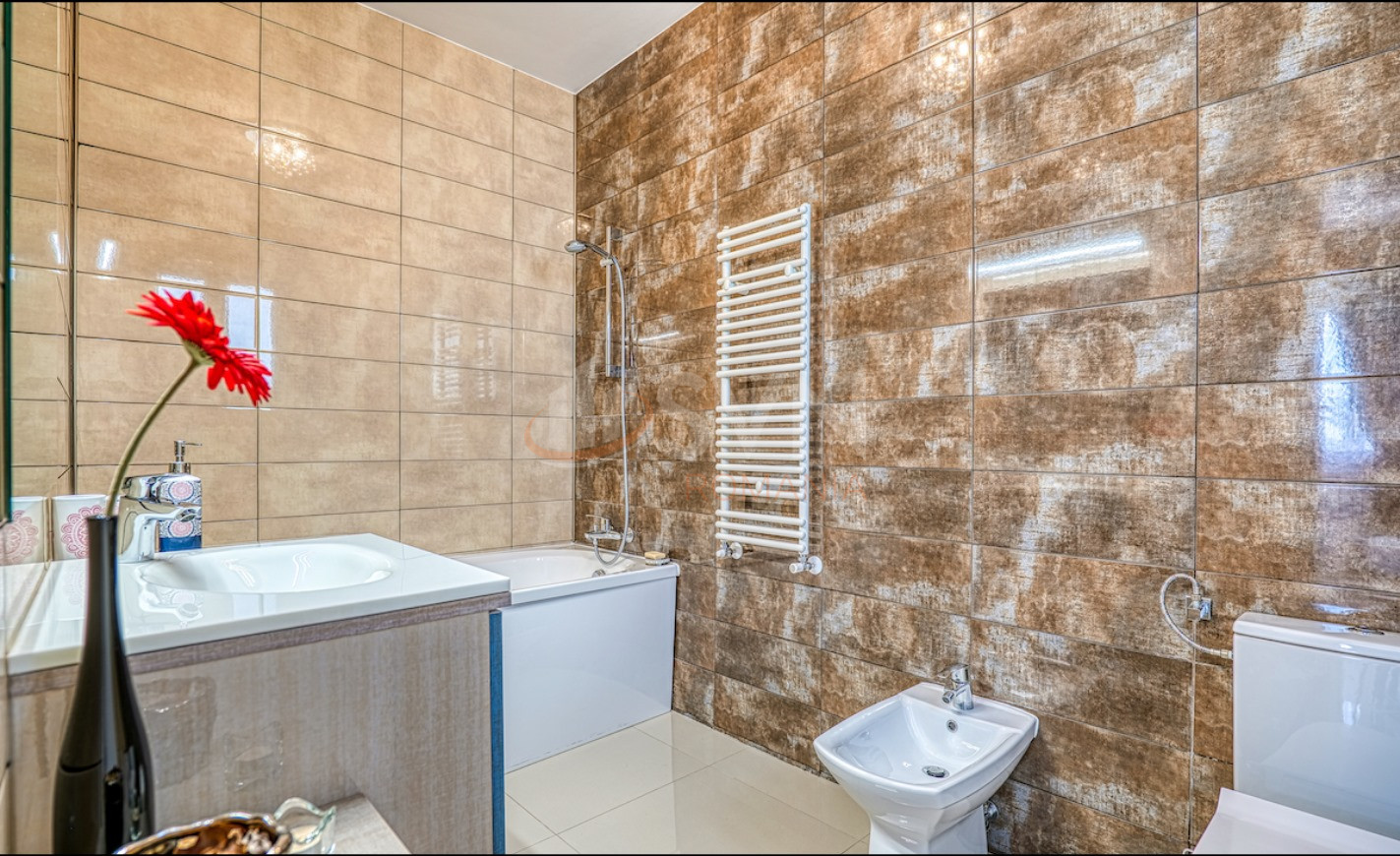 Casa, 4 camere Ilfov/Balotesti