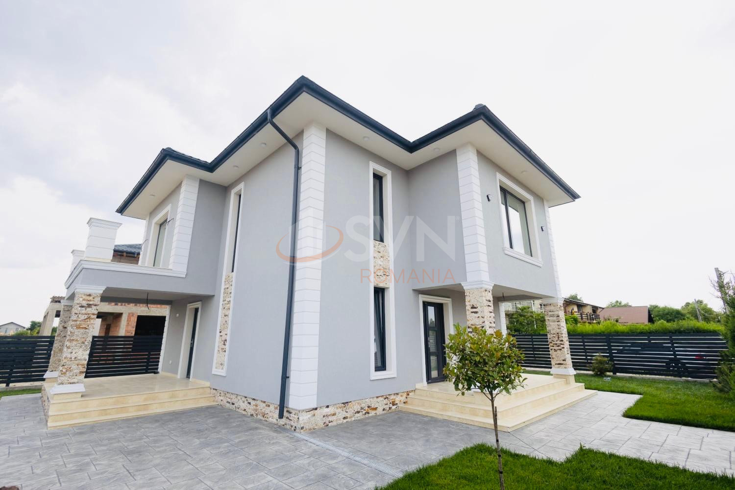 Casa, 4 camere Dambovita/Centru