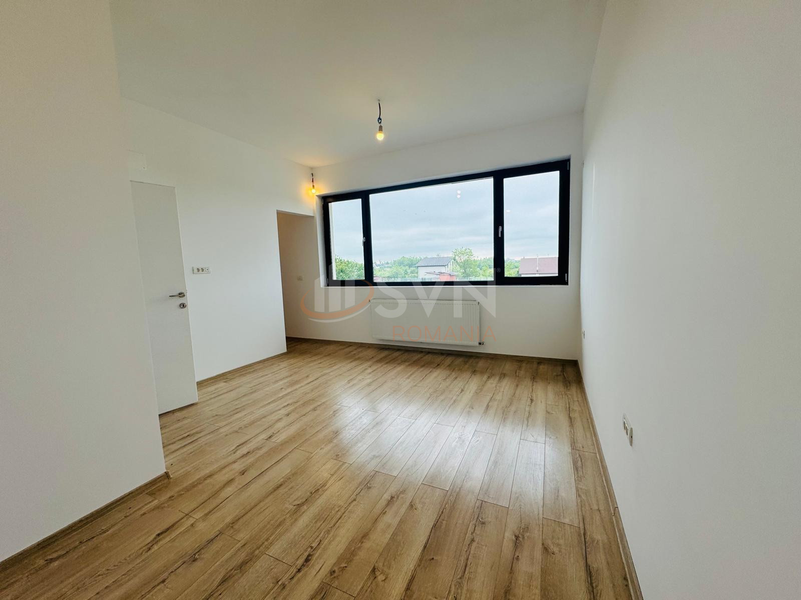 Casa, 4 camere Dambovita/Centru